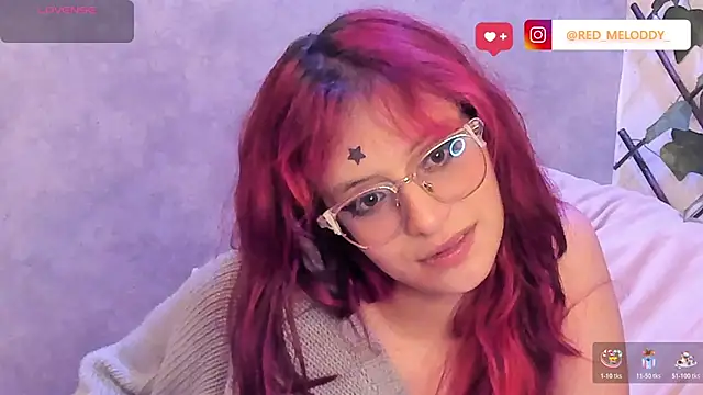 RedMeloddy Adlı Modelin Canlı XXX Sohbeti