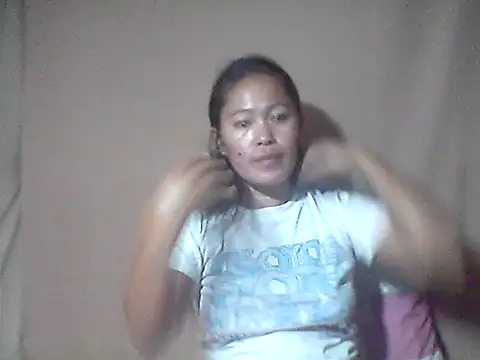 66pineapple élő XXX-chatje