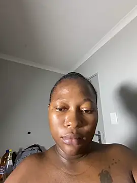 MissLola27's Live XXX Chat