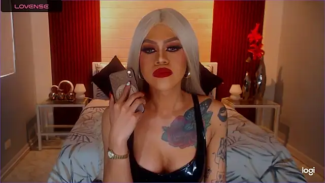 StellaStrong30 Live XXX Chat