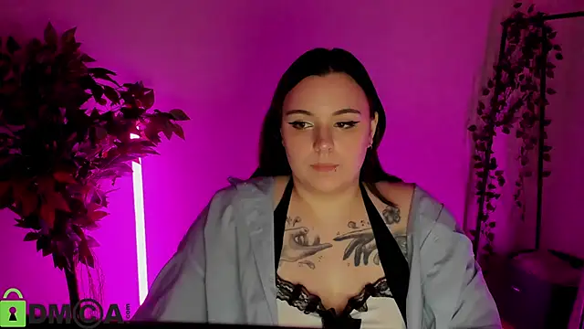 Mia_R0ss live XXX chat