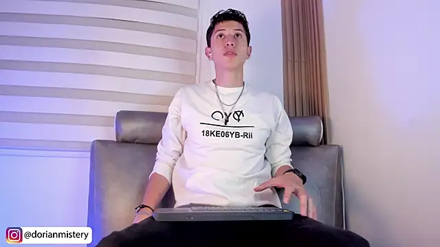 Dorianmistery2322_ 即時 XXX 聊天