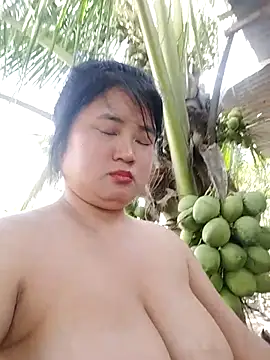 BigBoobs186's Live XXX Chat