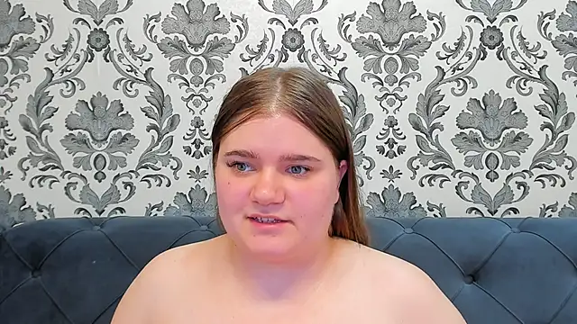 Онлайн чат XXX LissaBigTitts