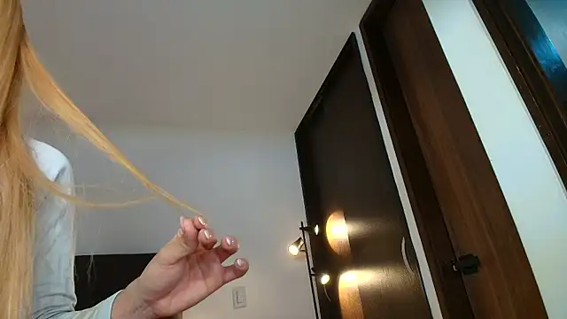 Kimy_Angelのウェブカメラショー