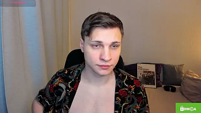 handsome_guy01 Adlı Modelin Canlı XXX Sohbeti