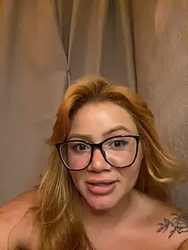 Chat XXX en directo de Isisbennett