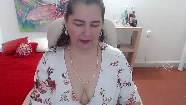 leonela_69のライブXXXチャット