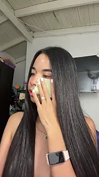 Milleradhara24 Live XXX-chat