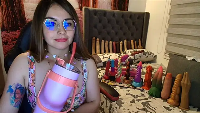 sofia23dirtyのライブXXXチャット