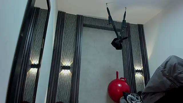 Chatroom XXX en direct de selene_red_