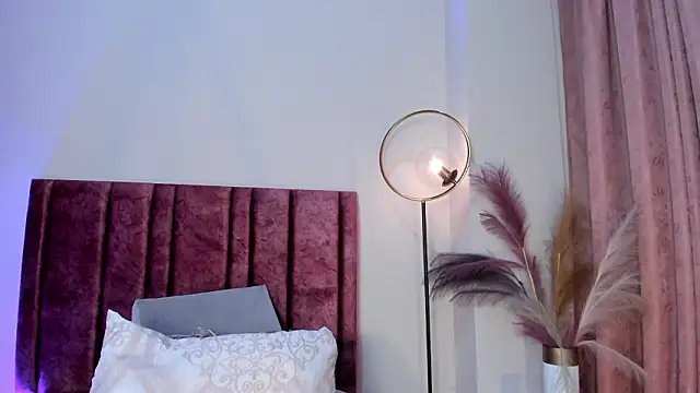 แชท XXX สดของ AndraCyruss