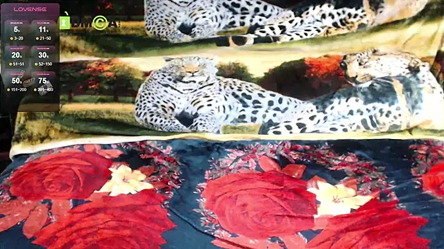 Chat +18 de Queen_Sarah ao vivo