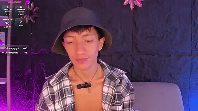 JohanSedas Adlı Modelin Web Kamerası Şovu