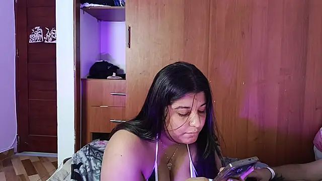 BellJS élő XXX-chatje