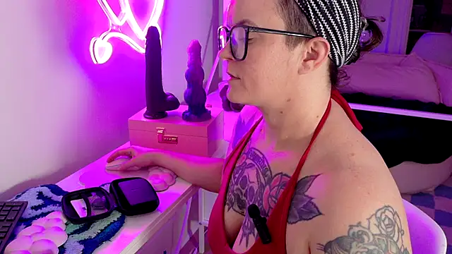 Živý XXX chat quinnmariexo