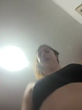 Cloew_Marz Chat XXX in diretta