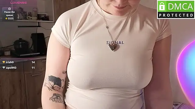 Essie_Fanning – Naživo XXX chat