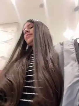 Isabella21_ Chat XXX in diretta