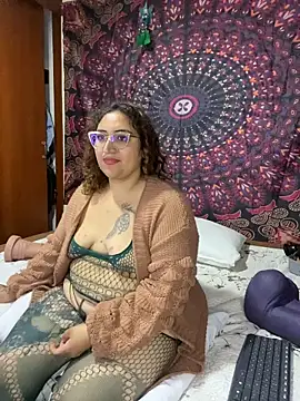 charlloteevans_X: απευθείας συνομιλία ΧΧΧ