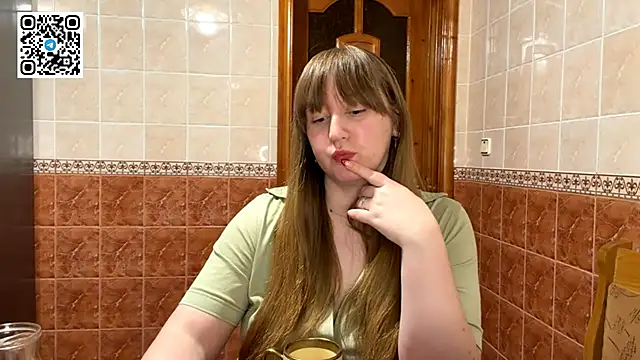 Онлайн чат XXX MaroonMoon_