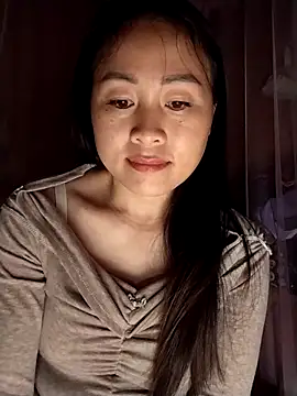 Chatroom XXX en direct de Spring-mky