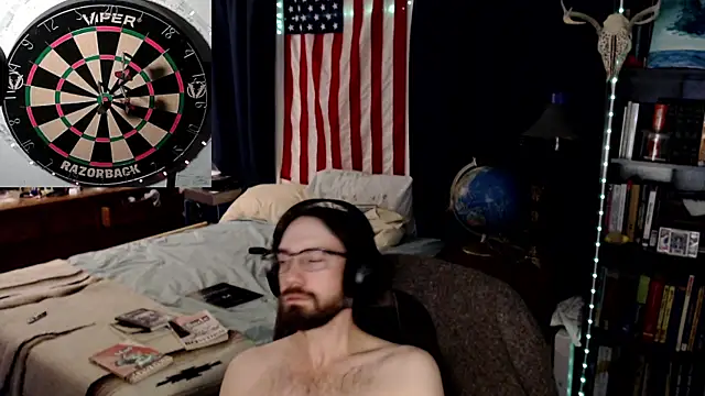 lothrop_: διαδικτυακό σόου στην κάμερα