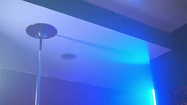 AstridVex: онлайн-секс-чат