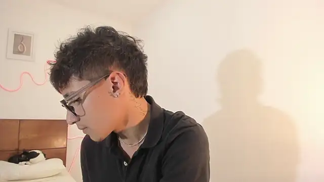 hardcoreheat_ind's Live XXX Chat