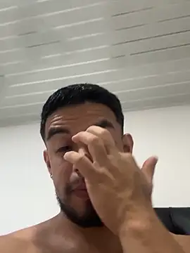 Ethan_king_n Webbikameraesitys