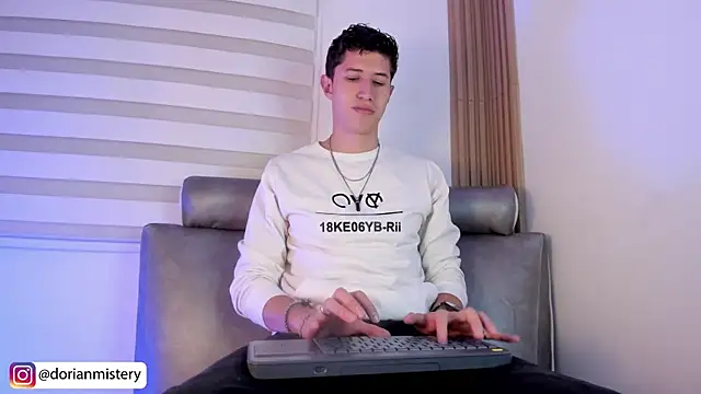 แชท XXX สดของ Dorianmistery2322_