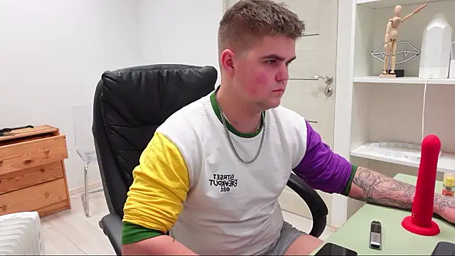 Chat +18 de Jackson_Teele ao vivo