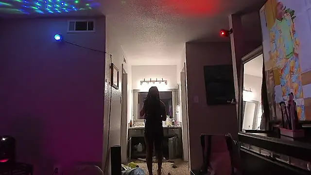 yiauana: απευθείας συνομιλία ΧΧΧ