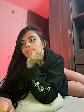 i_am_nina_'s Live XXX Chat