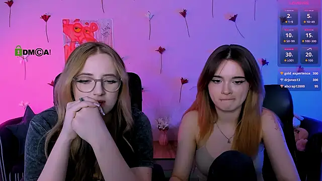 Chat XXX Live liana_kisses