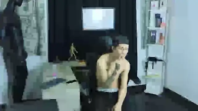 Webkamerová show Pride_couple