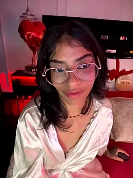 TweetiePieXXX's Live XXX Chat