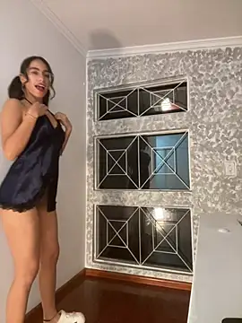 elegant__rouseのライブXXXチャット