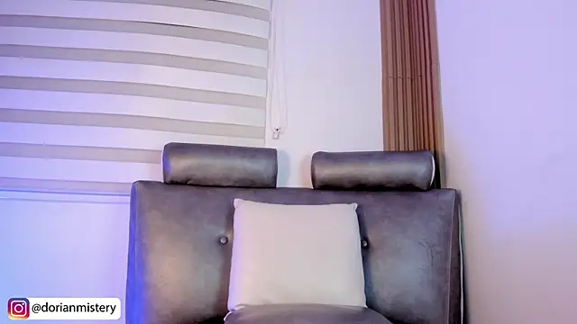 Chat XXX ao vivo de Dorianmistery2322_