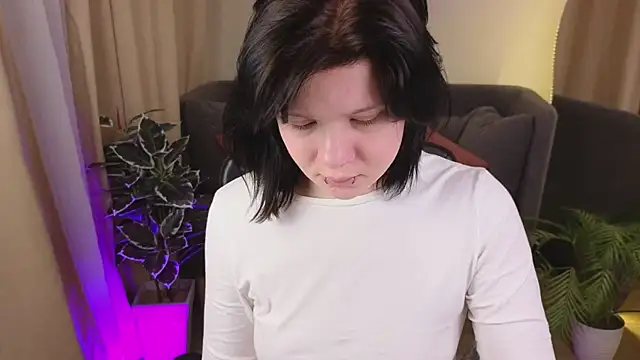 Chat +18 de MellyBloomy ao vivo