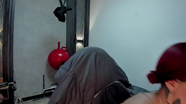 selene_red_: απευθείας συνομιλία ΧΧΧ