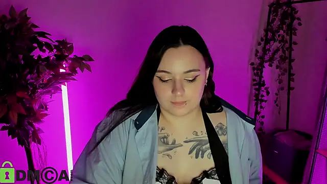 Mia_R0ss live XXX chat