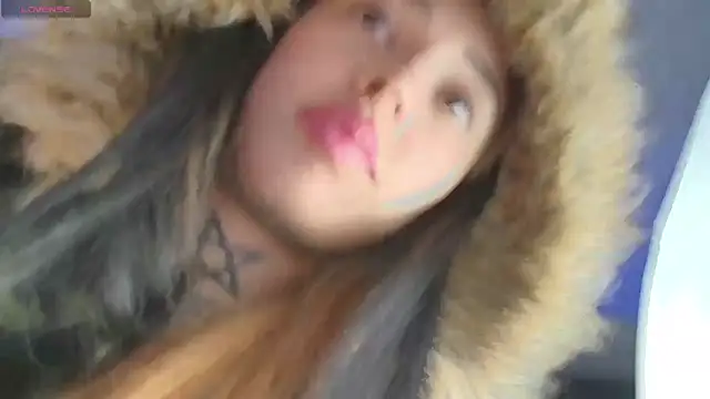 XXX chat uživo modela farichell