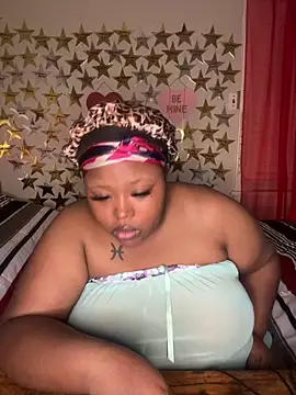 XXX chat uživo modela Chocolatebunnyxx96