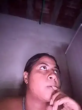 Chatroom XXX en direct de Giselabrunette25