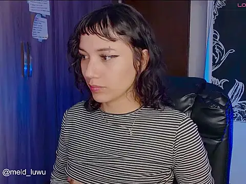 melissahowl: онлайн-секс-чат