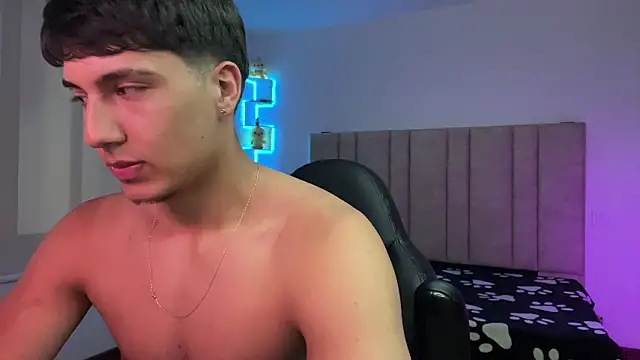 Živý XXX chat CHRIS_MORGAN1
