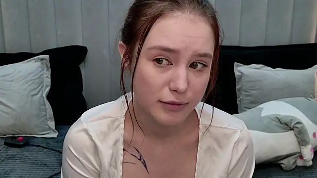 CarolineTenders Chat XXX live