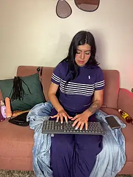 Czat XXX na żywo – Angelica_pink18