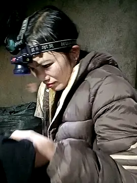 ngan-cute লাইভ XXX চ্যাট